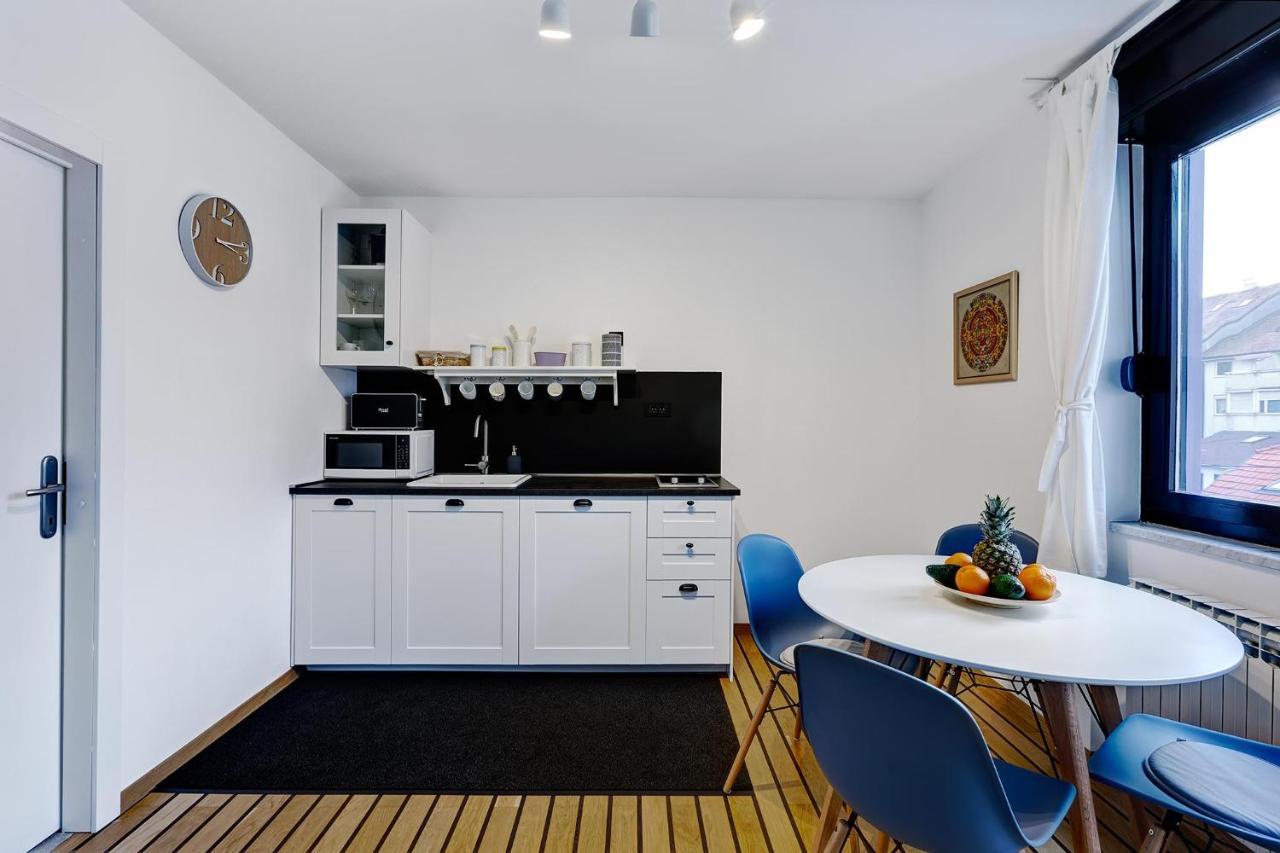 Apartments Viola Zagreb Ngoại thất bức ảnh